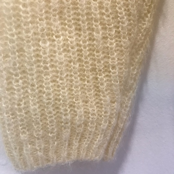 Aritzia Wilfred front to back cardigan (yellow) - Picture 9 of 11